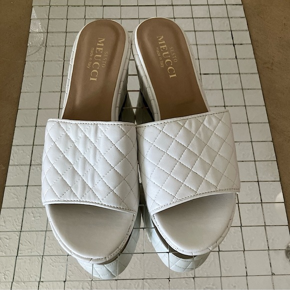 Sesto Meucci Tahnee White Quilted Woven Leather Wedge Slides 8 MINT CONDITION - Picture 4 of 6